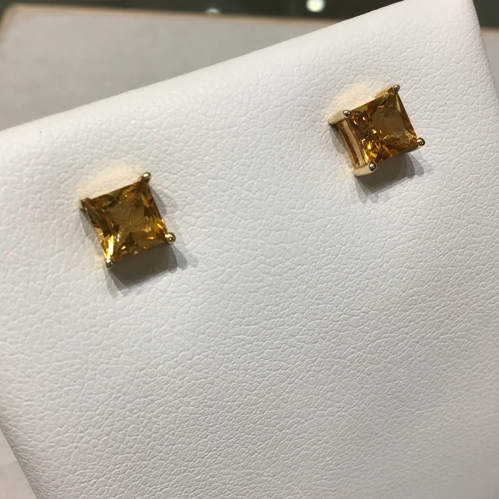 14KT Citrine Earrings